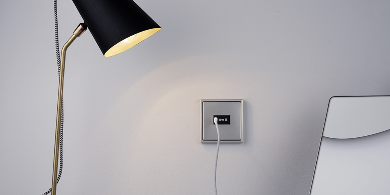 Ladegerät USB PD 60 bei Elektro-Consulting Fuhrmann Gallon Döring GmbH in Frankfurt am Main