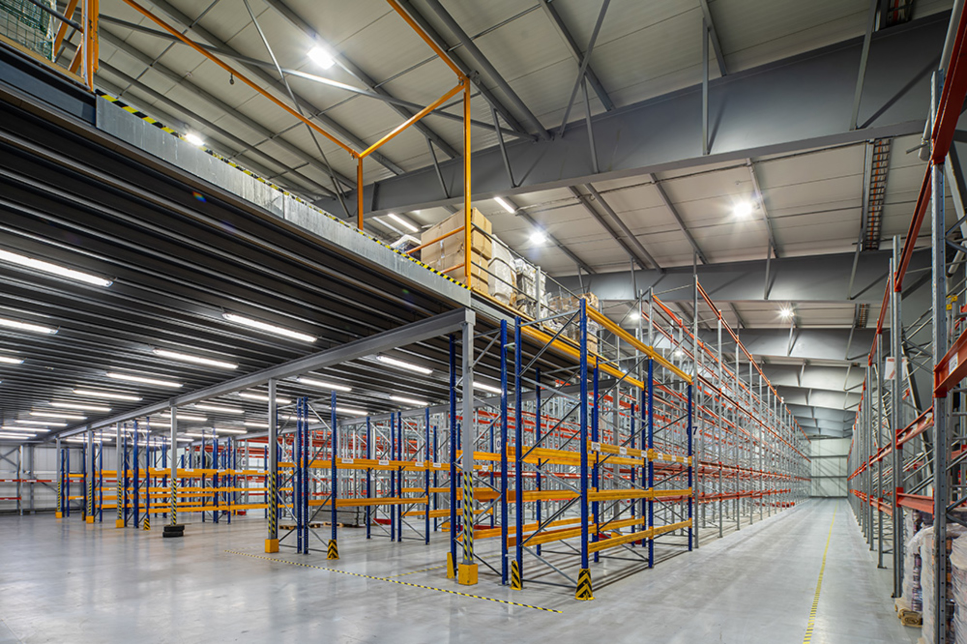 Industrie & Gewerbe bei Elektro-Consulting Fuhrmann Gallon Döring GmbH in Frankfurt am Main