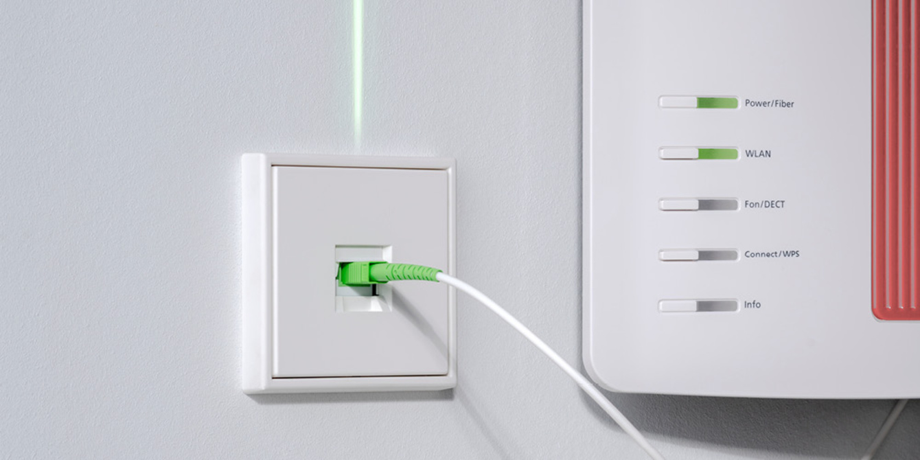 Die neuen Glasfaser-Anschlussdosen bei Elektro-Consulting Fuhrmann Gallon Döring GmbH in Frankfurt am Main